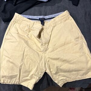 Club Room Men's Soft Yellow Flat Front Shorts